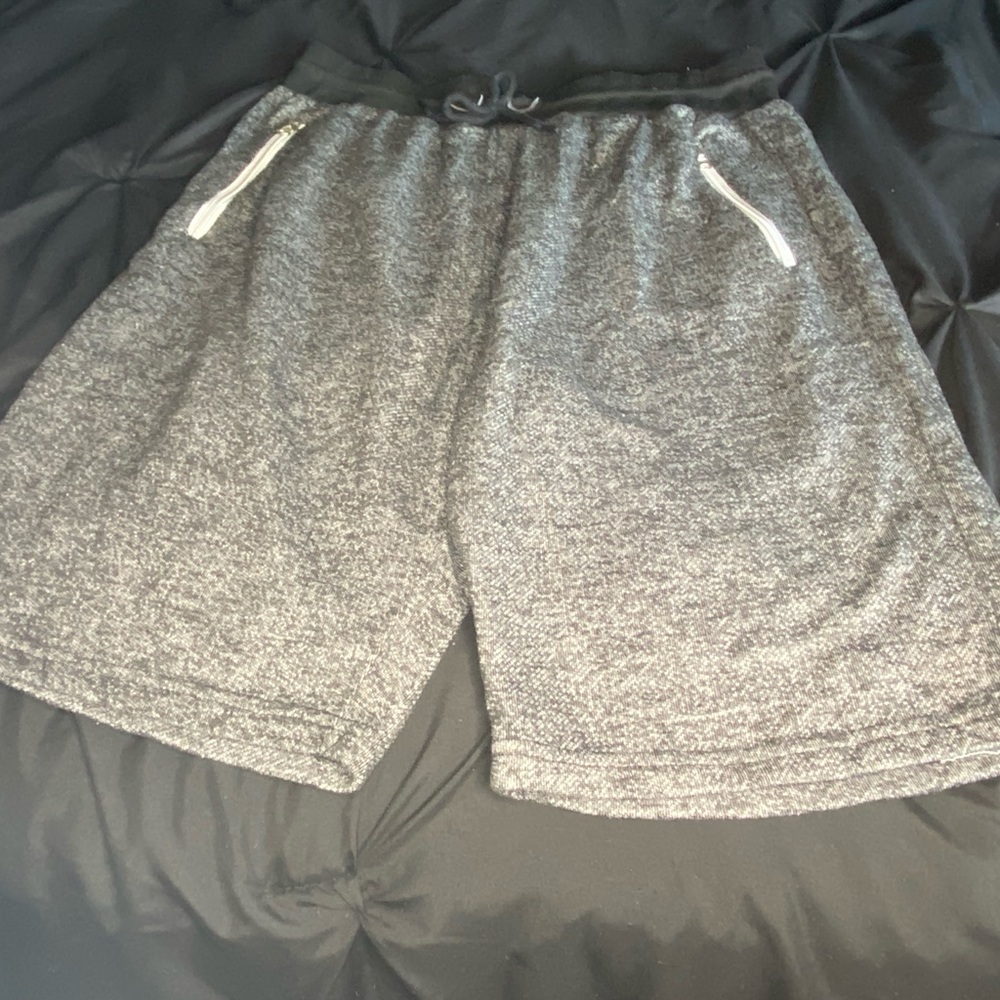 BIGO FREE MENS GALAXY SHORTS WITH ZIPPER POCKETS